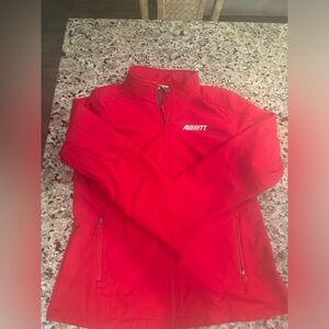 Averitt Women’s Lot